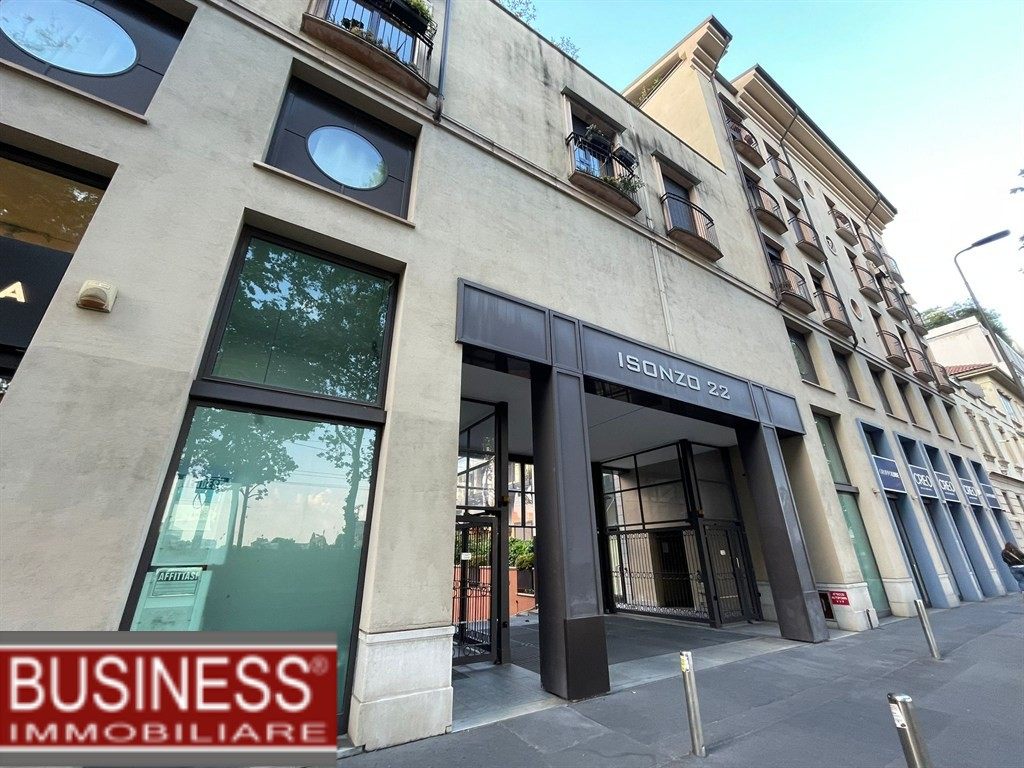 MILANO, MM PORTA ROMANA - MONOLOCALE BEN ARREDATO