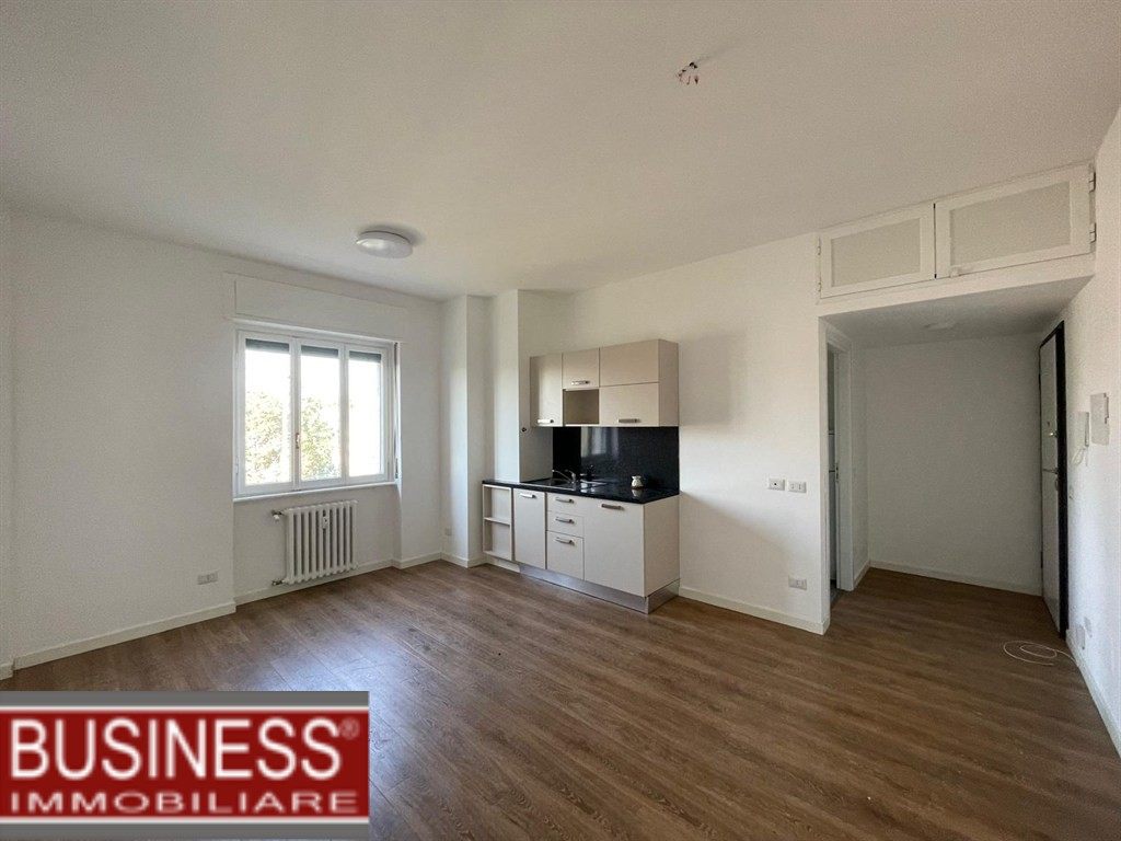 MILANO, MM GELSOMINI - MONOLOCALE NUOVO CON CUCINA ARREDATA