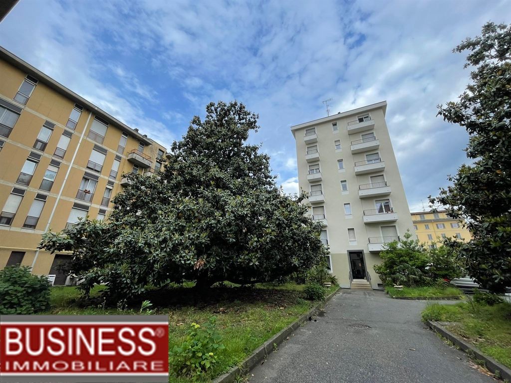 MILANO, PORTA ROMANA - APPARTAMENTO CON DUE CAMERE DA LETTO