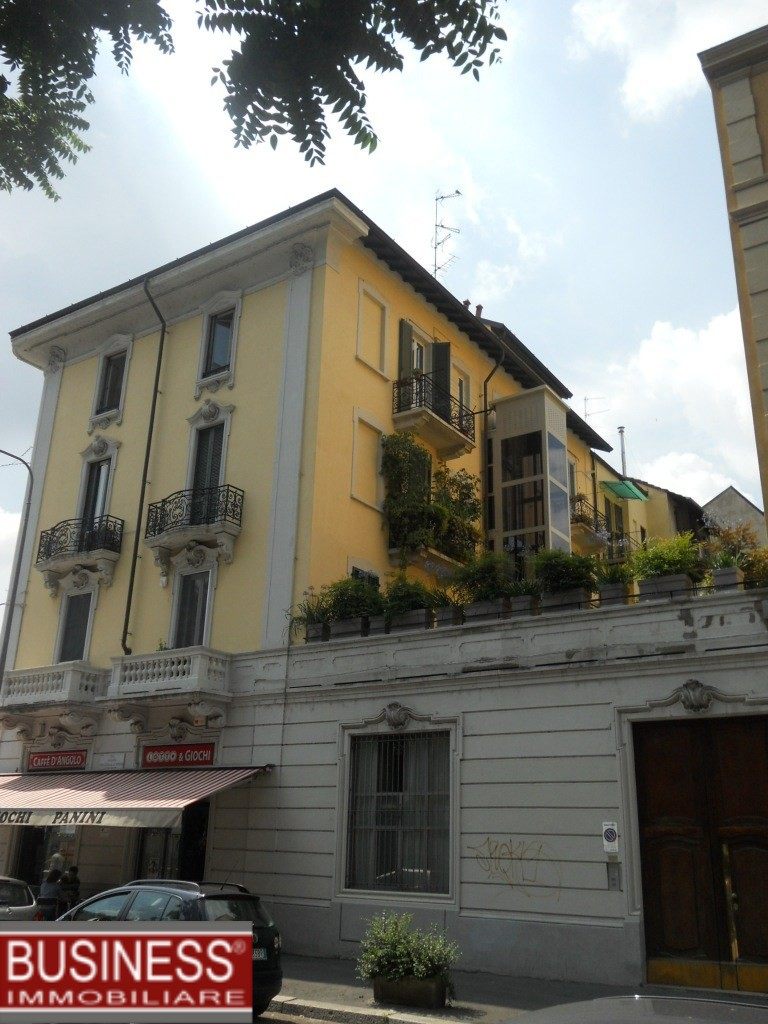 MILANO, MM AMENDOLA FIERA - PRESTIGIOSO BILOCALE