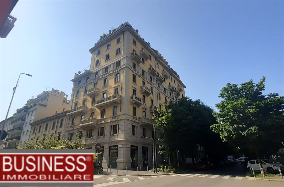 MM PORTA ROMANA/LIBIA -  BILOCALE PIANO ALTO LIBERO DA MARZO